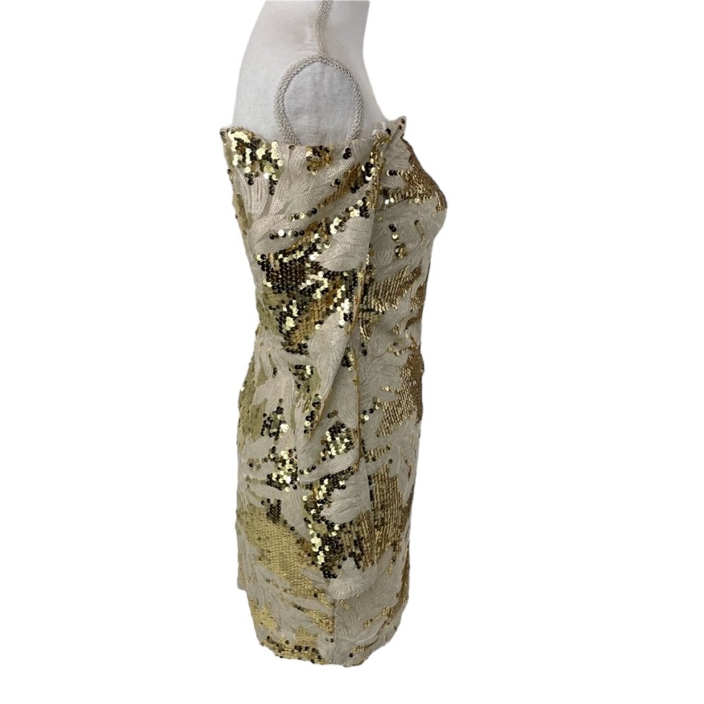 NWT Lulu’s Dress with Sequins Nude & Gold Small - Picture 4 of 12